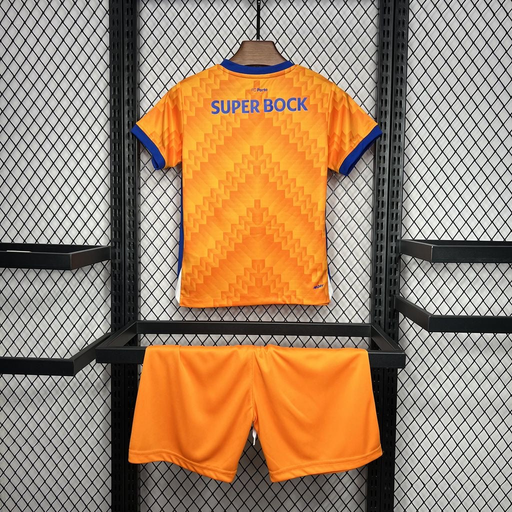 Porto Secundária Kit Criança 24-25