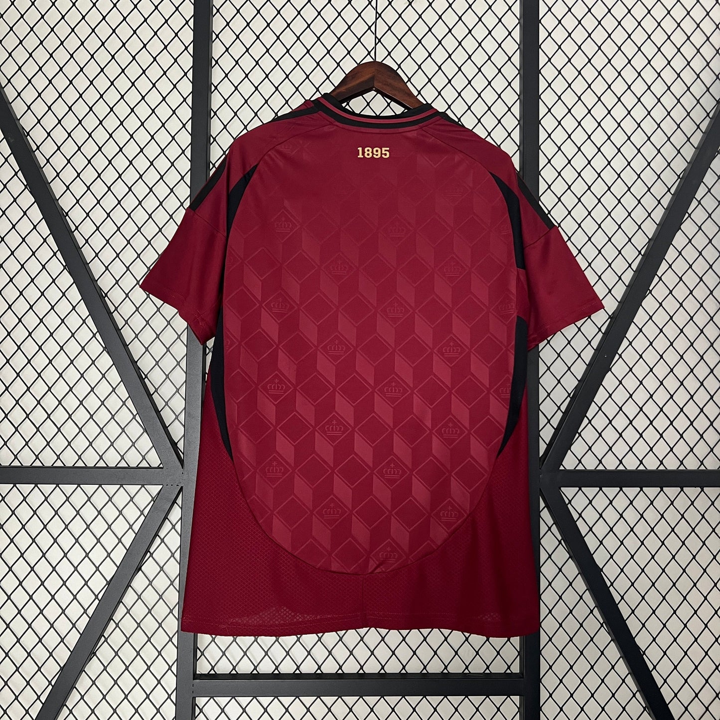 Bélgica Principal 24-25