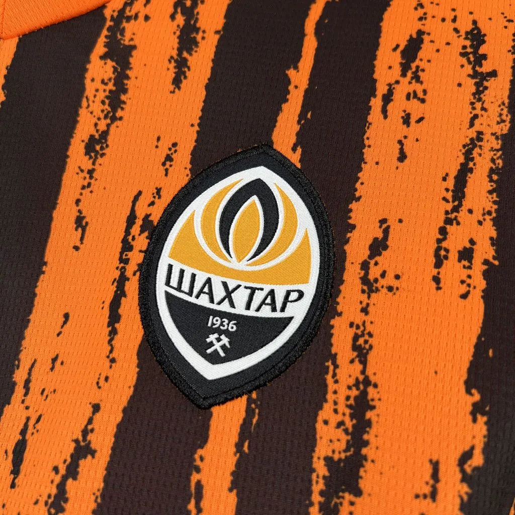 Shakhtar Donetsk Principal 25-26