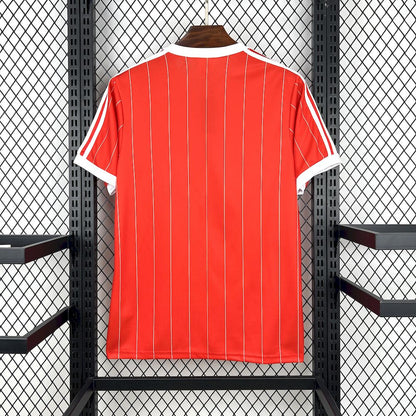 Nottingham Forest Retro 82-83