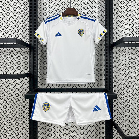 Leeds United Principal Kit Criança 25-26