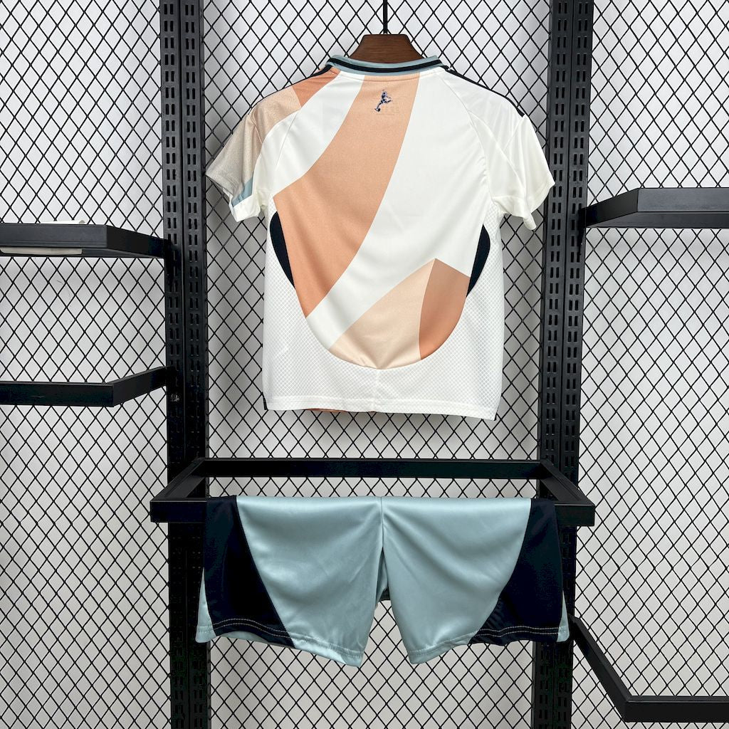 Espanha Secundária Kit Criança 25-26