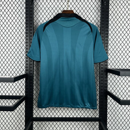 Liverpool Retro 2008-2009