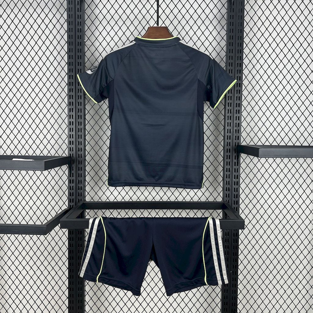 Real Madrid Secundária Kit Criança 25-26