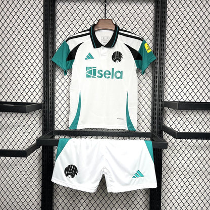 Newcastle Alternativa Kit Criança 24-25