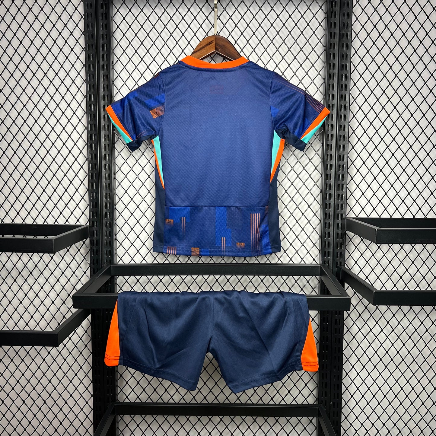 Holanda Secundária Kit Criança 24-25