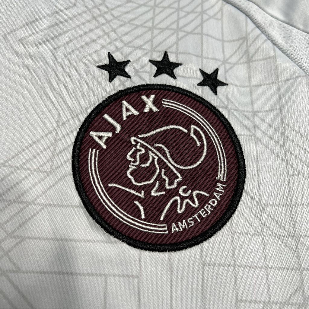 Ajax Secundária 24-25