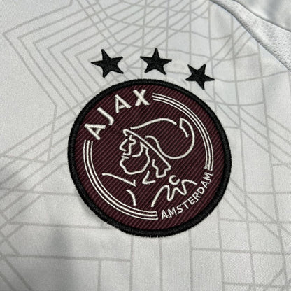 Ajax Secundária 24-25