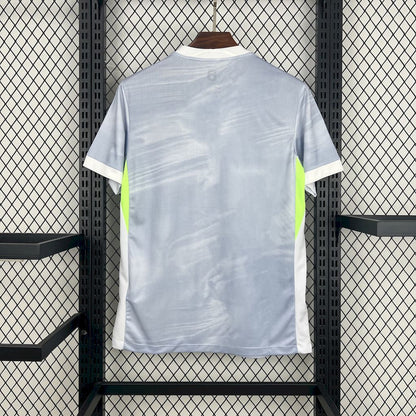 Wolfsburg Secundária 25-26