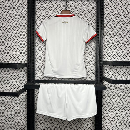 Milan Secundária Kit Criança 24-25