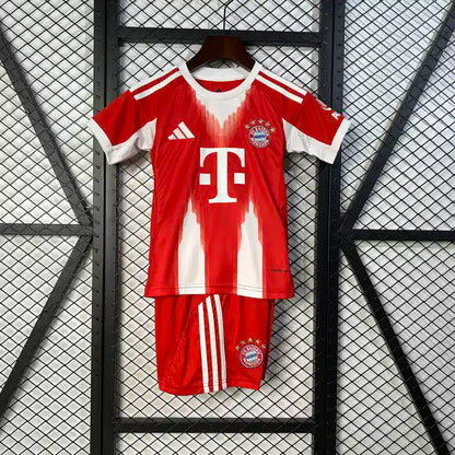 Bayern Munique Principal Kit Criança 25-26