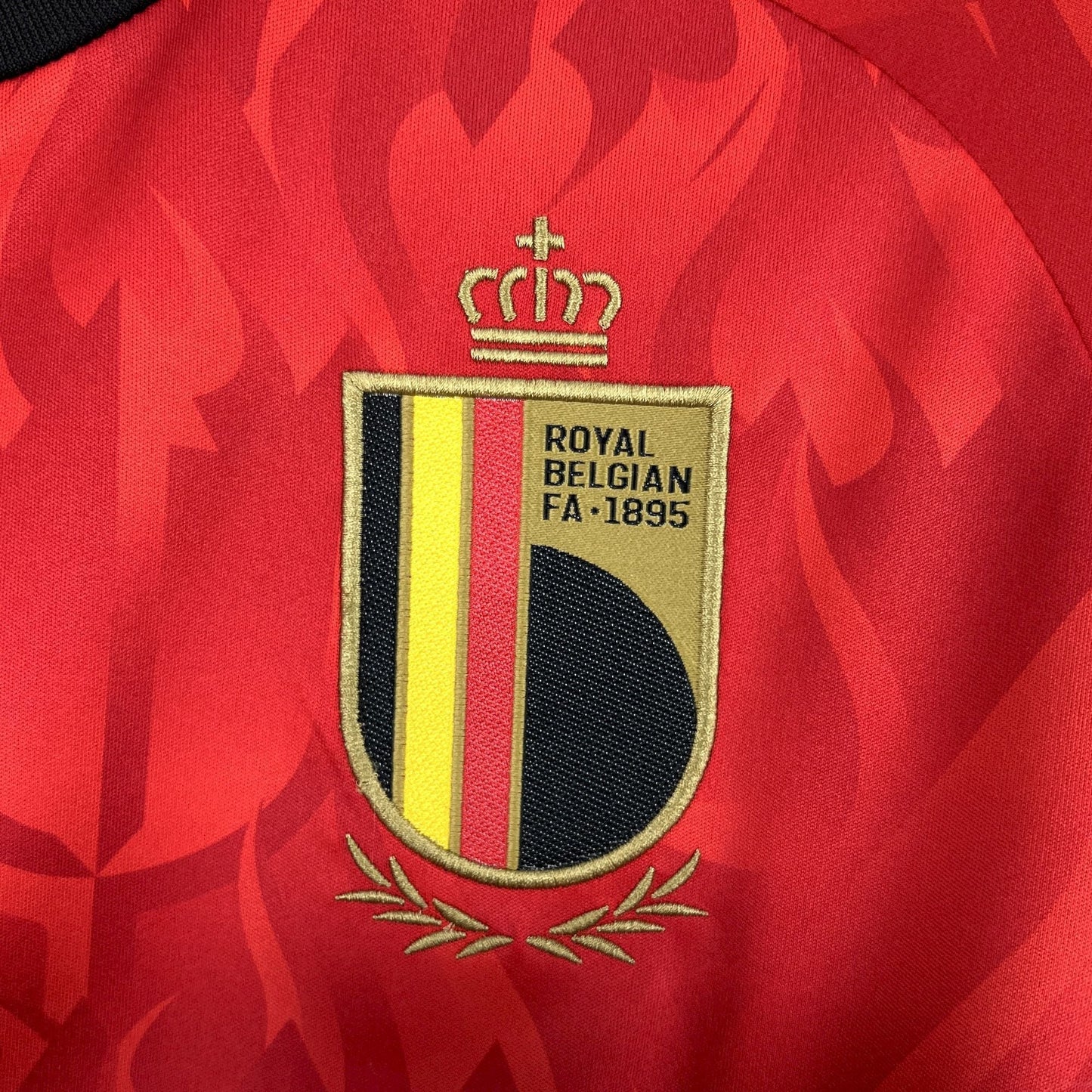 Bélgica Principal 25-26
