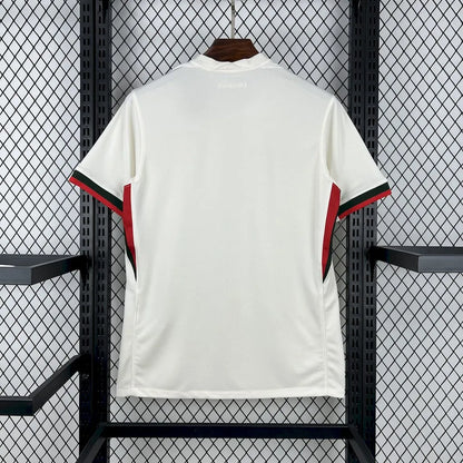 Chelsea Secundária 25-26